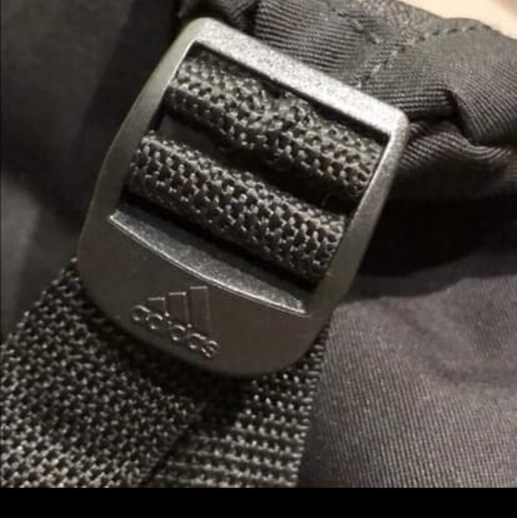 Adidas - Picture 9 of 9